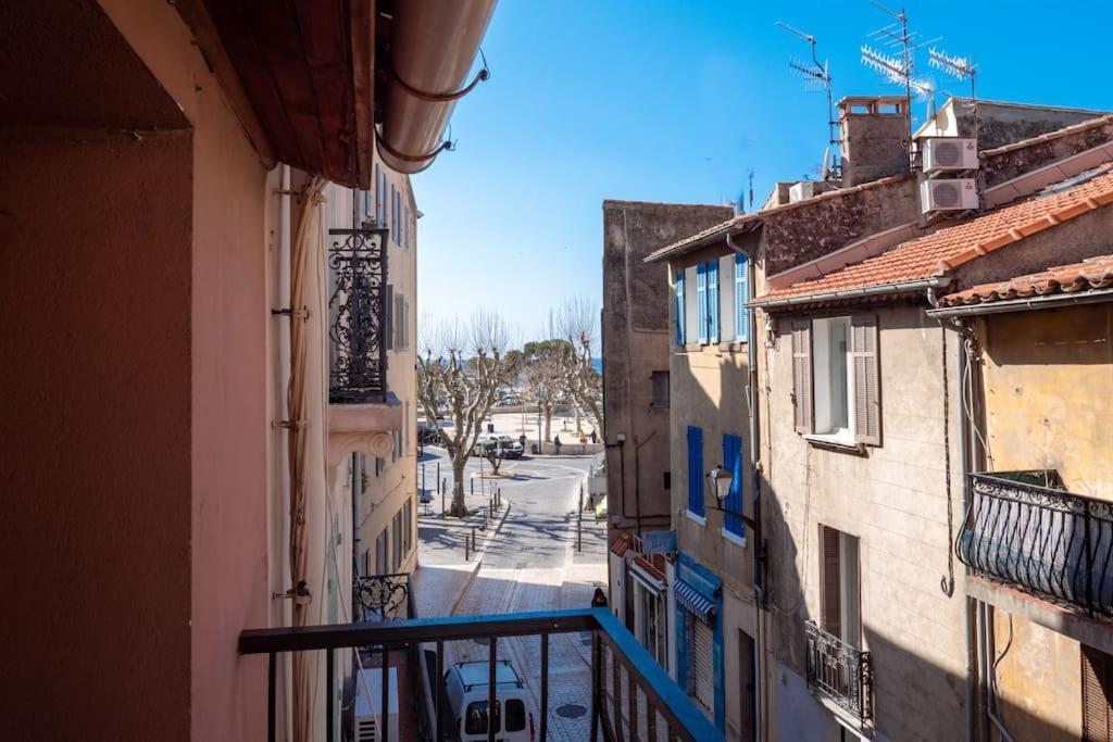 Un Balcon, Au Coeur Du Village Cassis Exterior photo