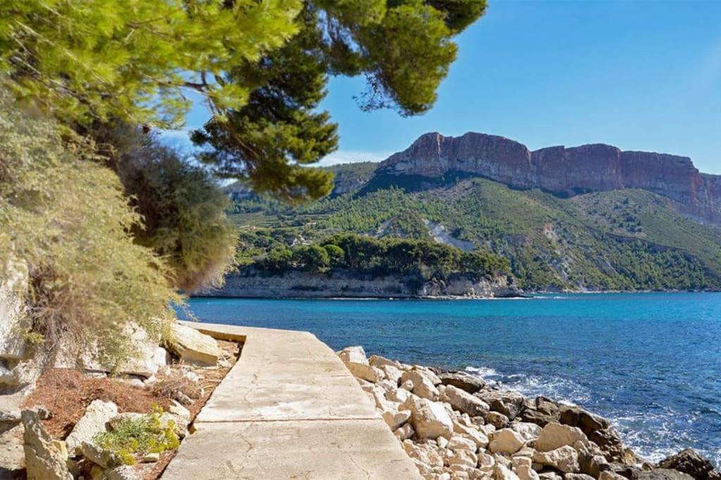 Un Balcon, Au Coeur Du Village Cassis Exterior photo